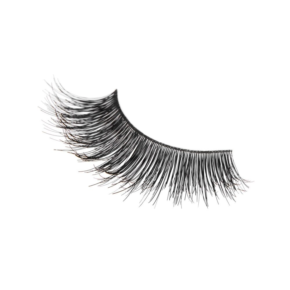 High-quality faux mink eyelashes with a natural look, perfect for enhancing eye beauty and adding volume to lashes.